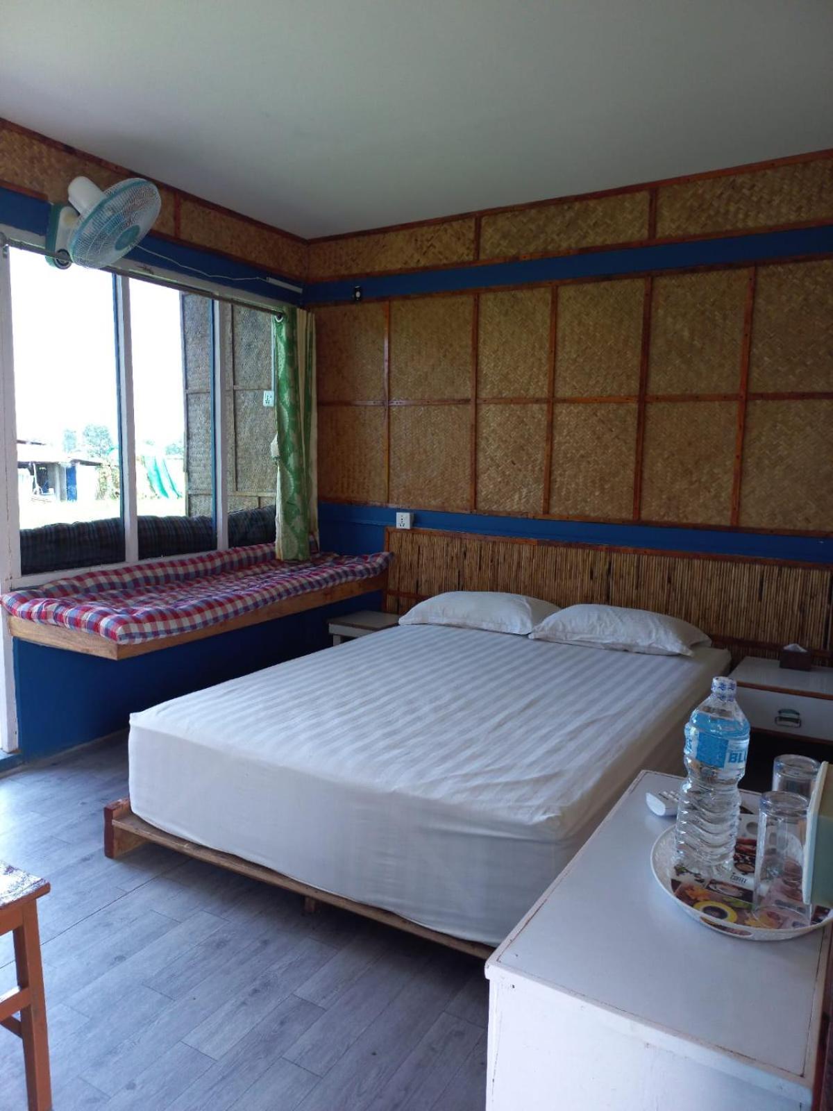 Hippies Colony - Travellers Home ソーラハ エクステリア 写真