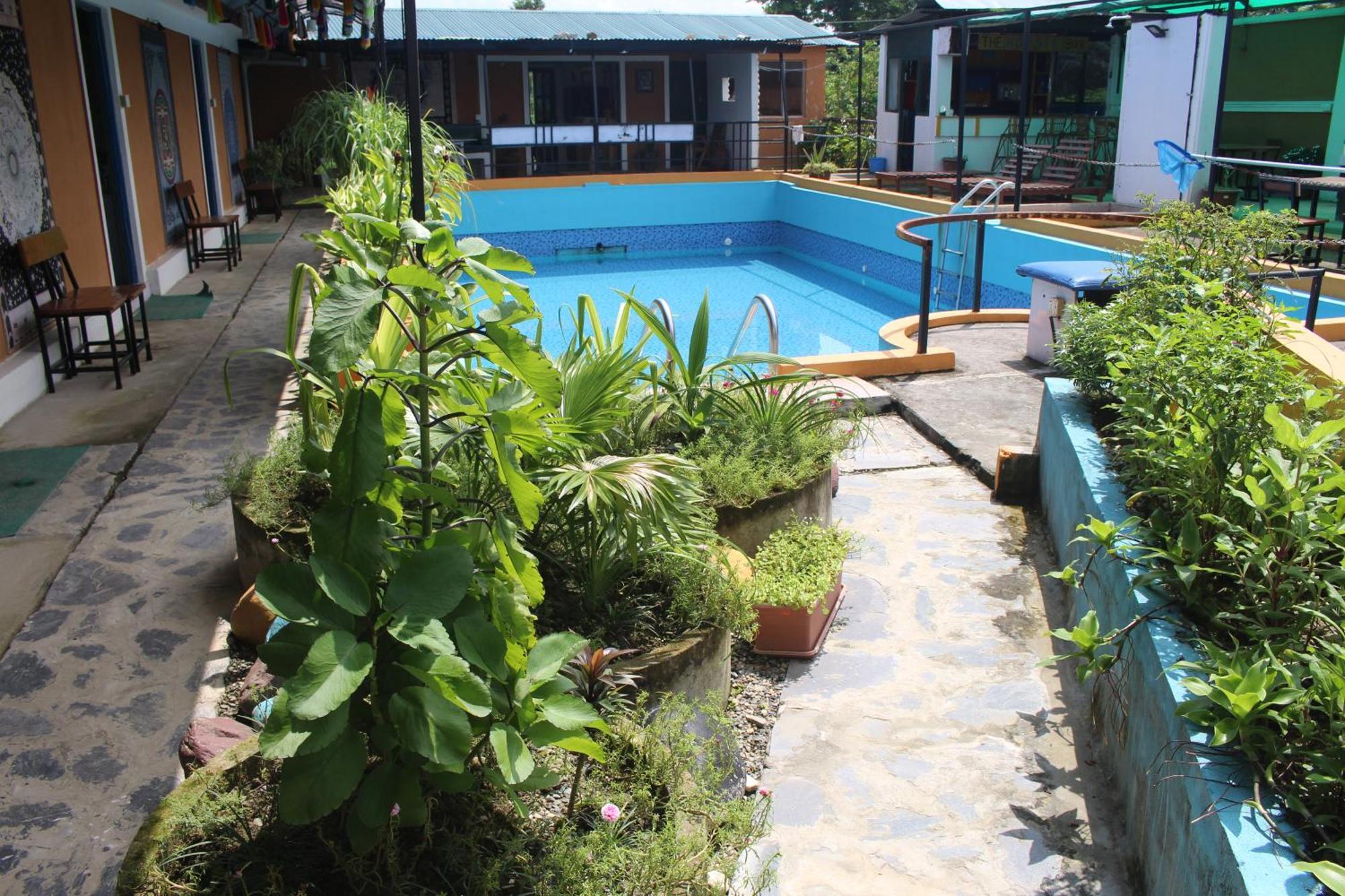 Hippies Colony - Travellers Home ソーラハ エクステリア 写真