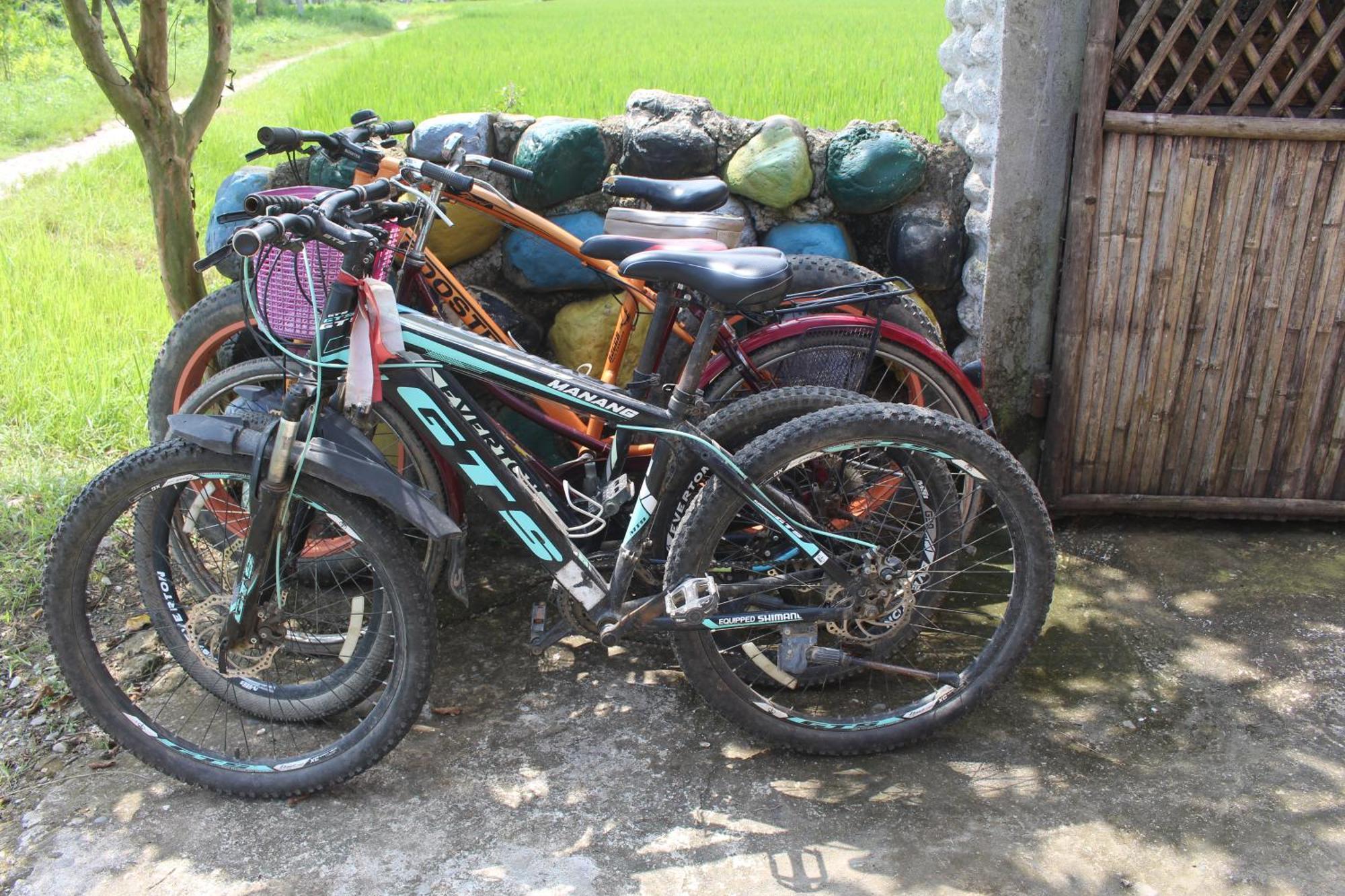 Hippies Colony - Travellers Home ソーラハ エクステリア 写真